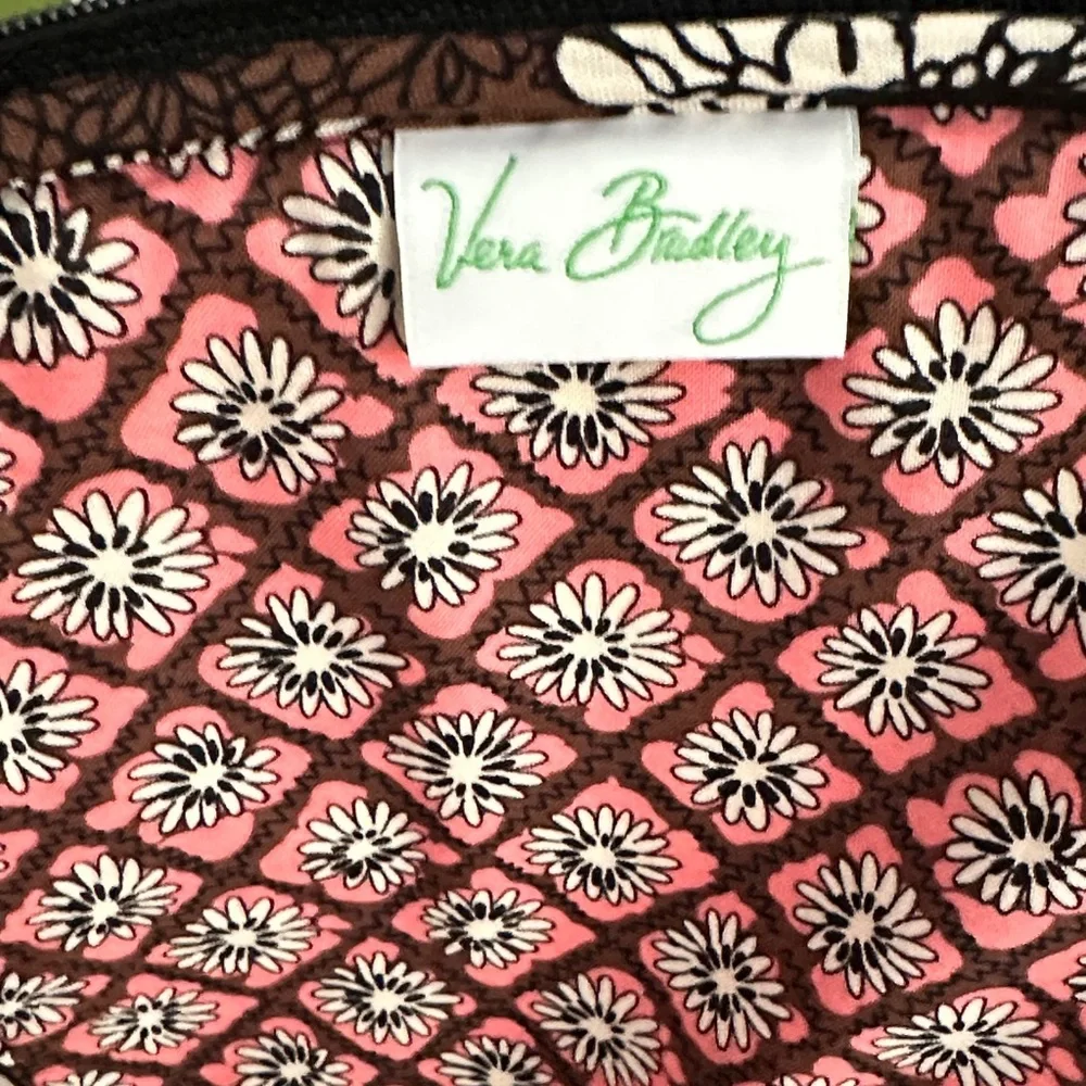Vera Bradley Mocha Rouge pattern Quilted tablet case - Picture 8 of 10